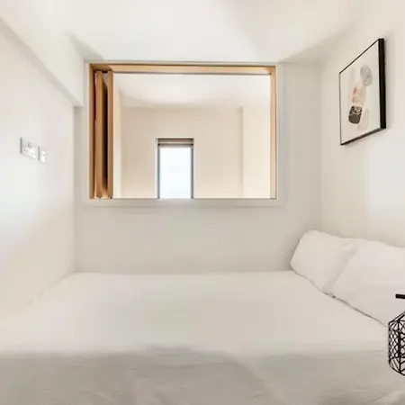 Two Bedrooms Exquisite En-Suite Apartment Deansgate Manchester Exterior photo
